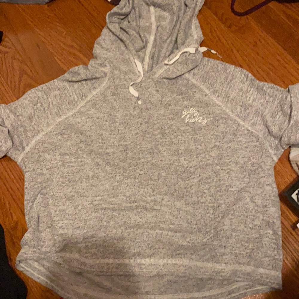 Cropped hoodie